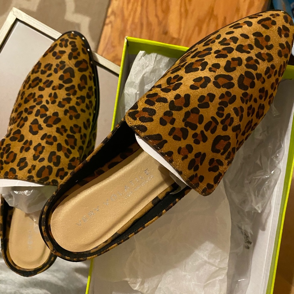 Very Volatile - Size 9 - Picture 10 of 13